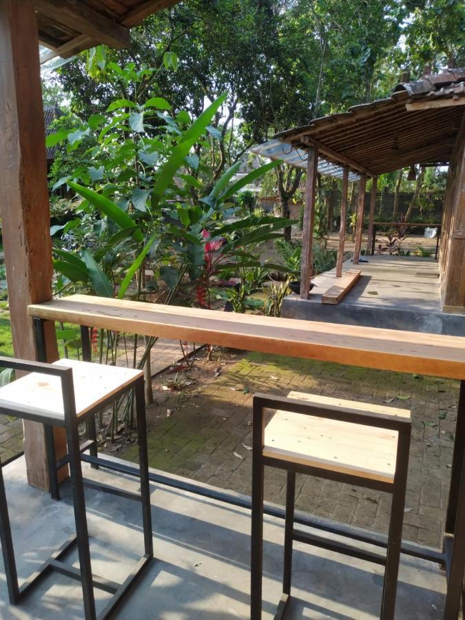 Hotel Omah Kayu Jagalan à Magelang Extérieur photo